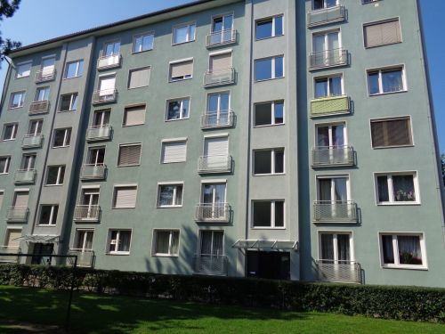 Klagenfurt Zentrumsnähe: Gepflegte 3 Zimmer Mietwohnung mit Westloggia! - Bild1