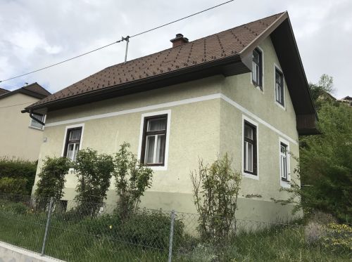 St. Veit an der Glan: Zentrumsnahes Wohnhaus in bevorzugter Wohngegend! - Bild1