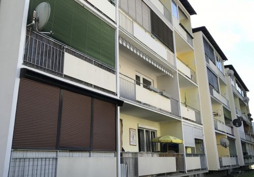Klagenfurt Süd: Geräumige 3 Zimmer Wohnung mit Westloggia und 2 Autoabstellplätzen! - Bild1