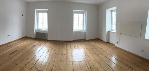 Klagenfurt West: Günstige 2 Zimmer Altbauwohnung beim Lendkanal! - Bild1