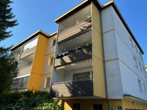 Klagenfurt: Renovierte 4 Zimmer Wohnung im Univiertel! - Bild1