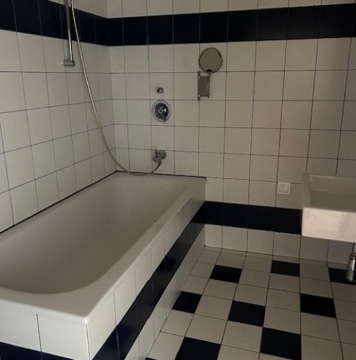 Klagenfurt: Geräumige Büro- oder Praxisräumlichkeiten im Altbau! - Bild10